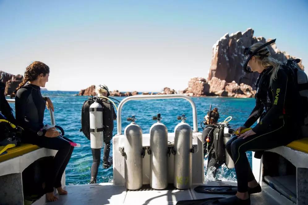 原來(lái)你是這樣的潛水員妹子！